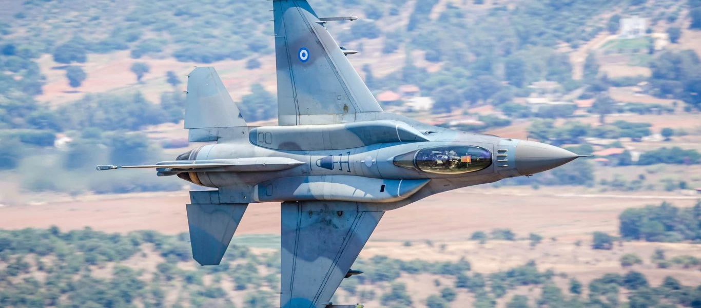 Βίντεο: Η στιγμή που F-16 της ΠΑ περνούν πάνω από το φυλάκιο στις Καστανιές - Μετά πέρασε από πάνω και τουρκικό F-16